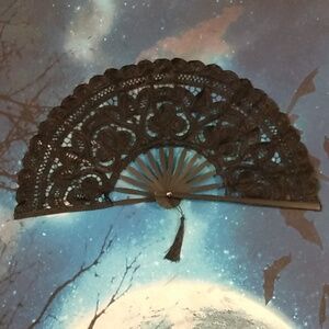 Elegant Black Lace Hand Fan